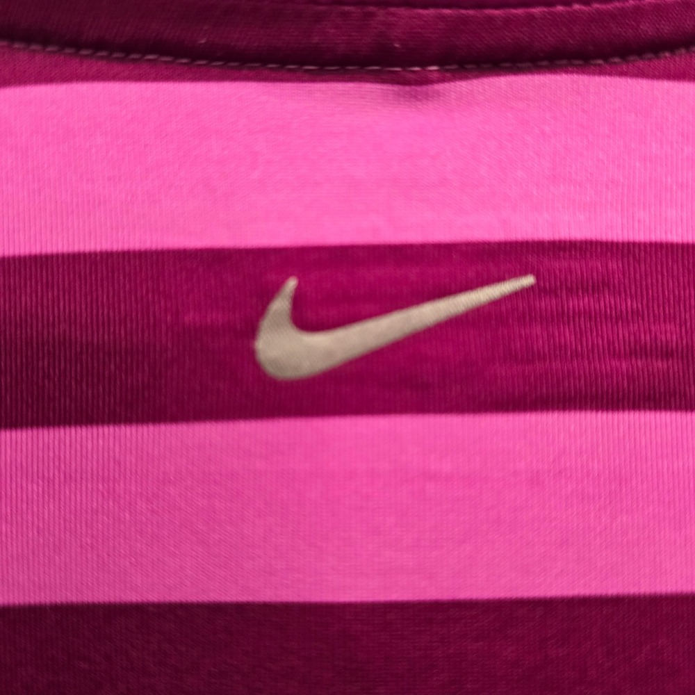 Nike Golf Tour Performance Dri-FIT Polo Shirt Pink Purple Striped Womens Medium